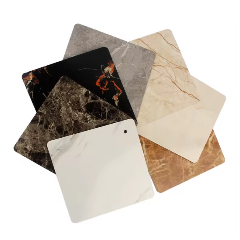 Zoccolatura in fibra di bambù con venature del marmo