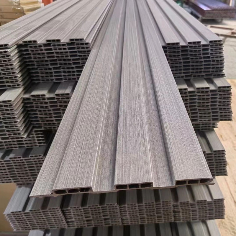 Pannello a parete scanalato in WPC